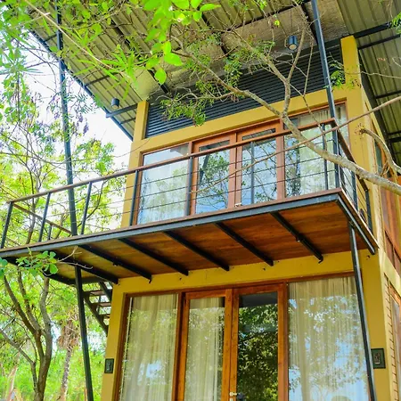 Breezy Lake Tissamaharama Exterior photo