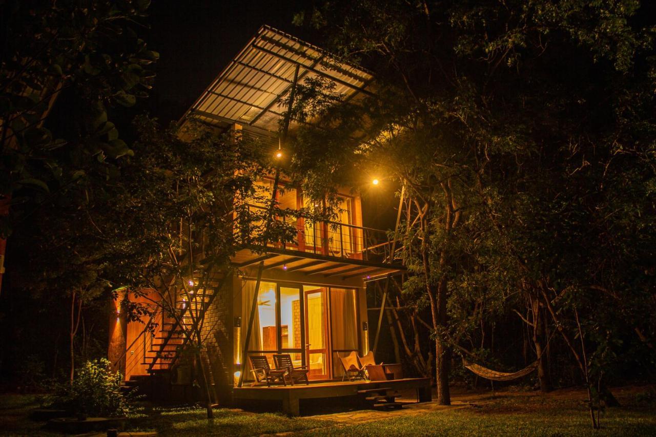 Chalet Breezy Tissamaharama