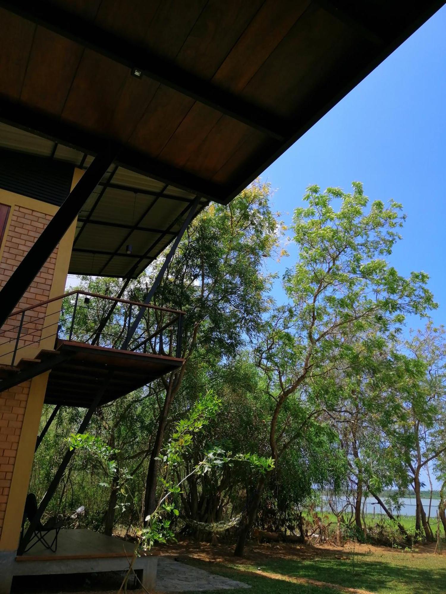 Chalet Breezy Tissamaharama